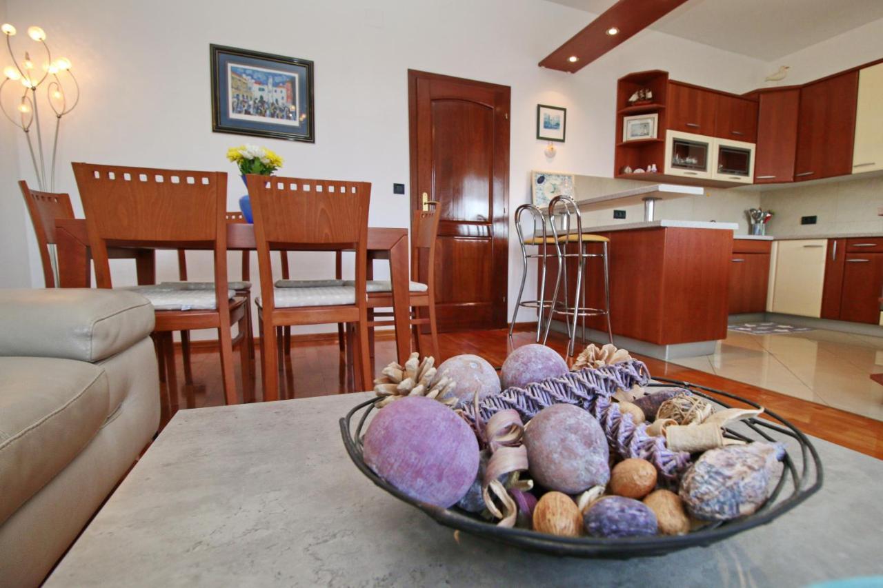 Polo Apartments Rovinj Extérieur photo